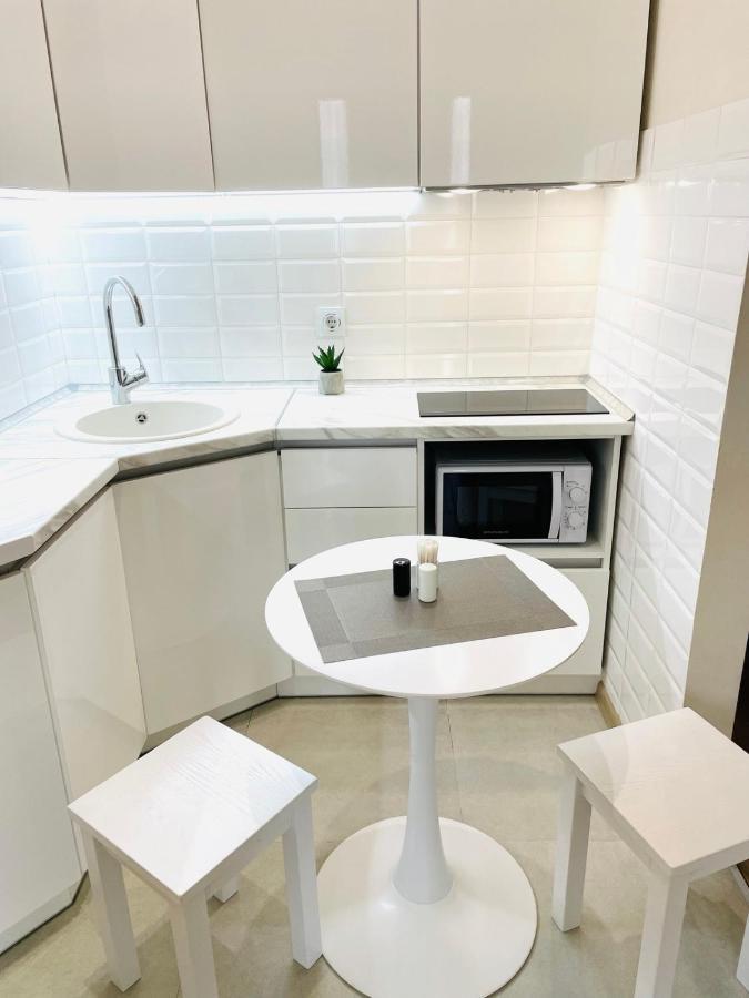 Apartment Жд Вокзал, Центр Lviv Bagian luar foto